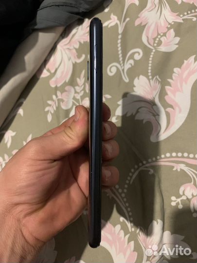 Samsung Galaxy A10, 4/32 ГБ