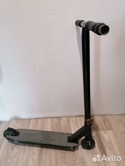 Трюковой самокат