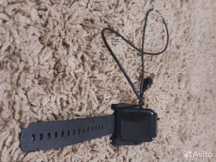 Часы amazfit bip