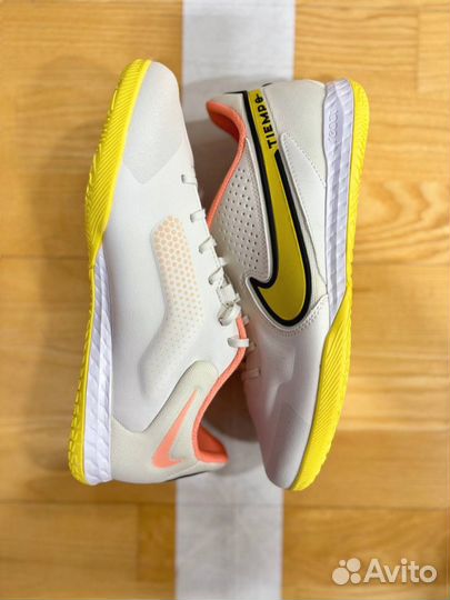 Футзалки Nike Tiempo Legend 9 YellowRed Sole