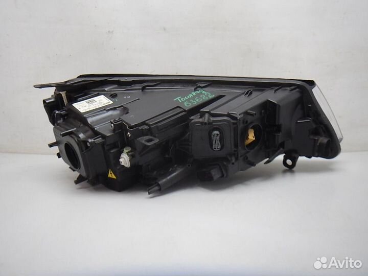 Фара левая Volkswagen Touareg