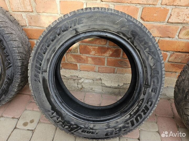 Bridgestone Ice Cruiser 7000 185/65 R15 88T