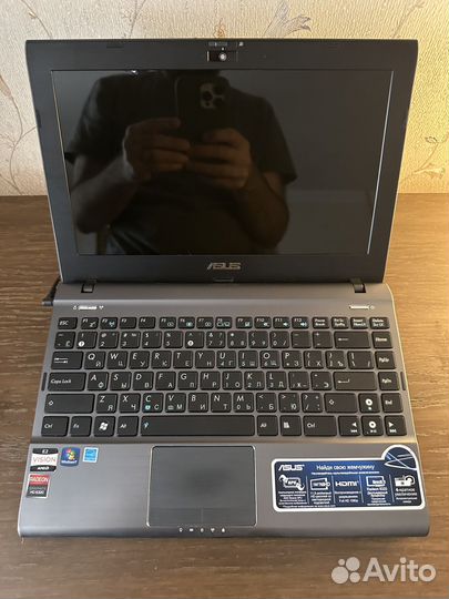 Ноутбук Asus 1225B