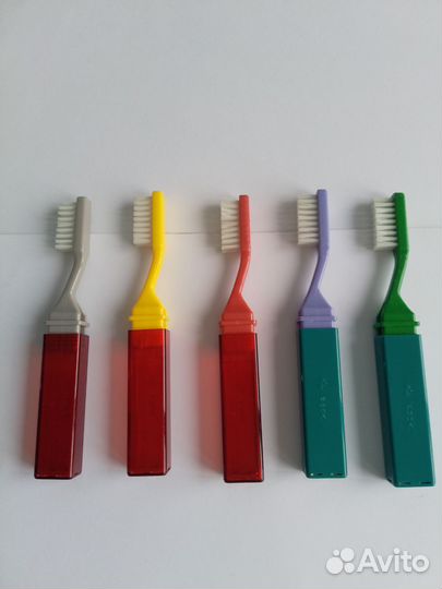 СССР Зубные щётки складные дорожные новые