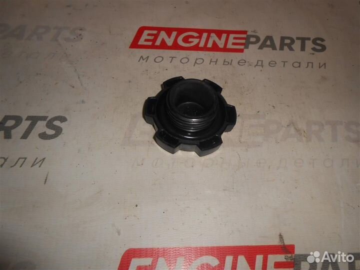 Крышка маслозаливной горловины Toyota Passo KGC10