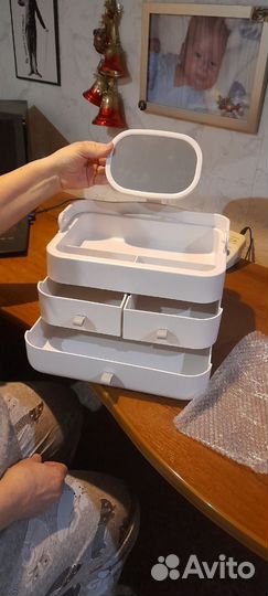 Органайзер для косметики с зеркалом