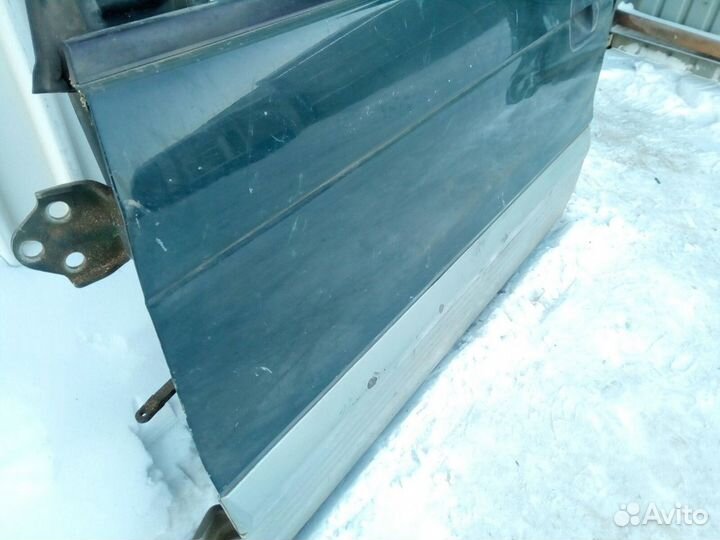 Mitsubishi RVR с 91г. - Передняя левая дверь Б/У