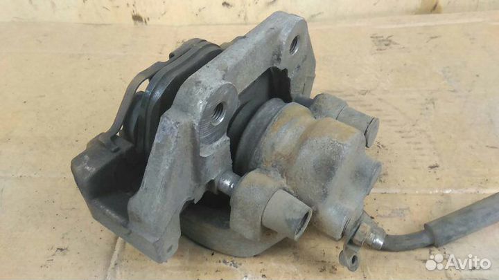 Суппорт тормозной задний левый Bmw 7-Series F02