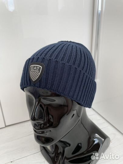 Шапка EA7