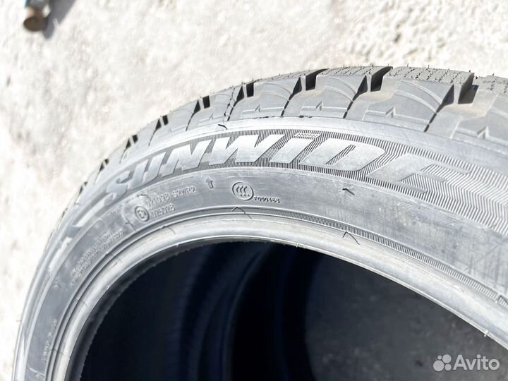 Sunwide Snowide 235/55 R17 140H