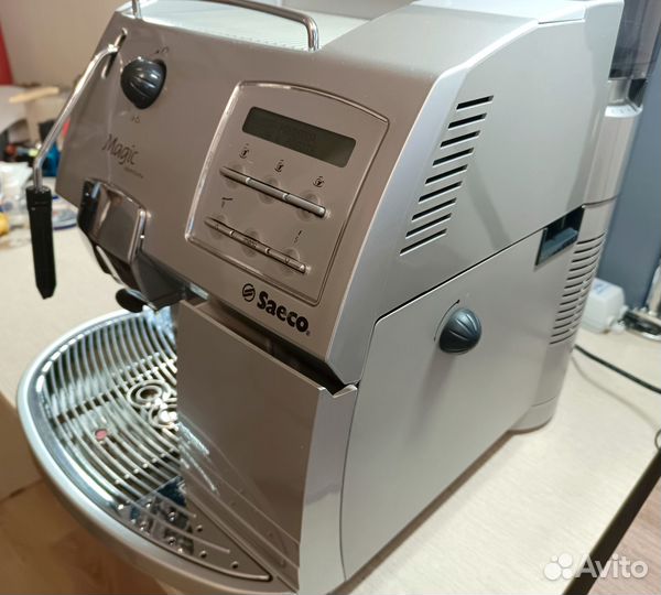 Кофемашина Saeco Magic Comfort +