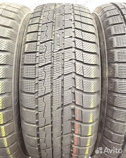 Toyo Winter Tranpath TX 215/60 R17 96Q