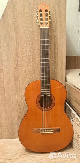 Классическая гитара Yamaha C40