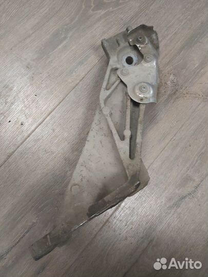 Кронштейн двигателя Bmw X5 4.8I E70 N62N 4.8I 2008