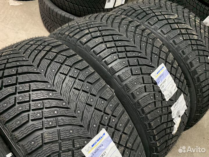 Michelin X-Ice North 4 SUV 285/45 R21 113T