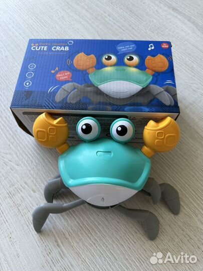 Интерактивный танцующий краб