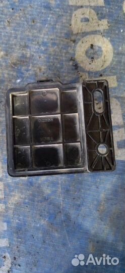 Реле омывателя фар Kia Sorento 1 внедорожник G4JS