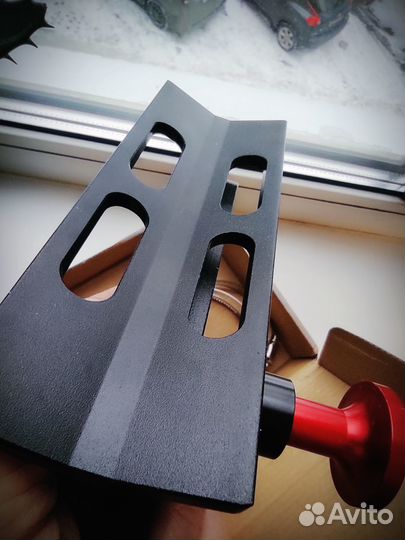 Быстросъемное крепление для огнетушителя (металл)