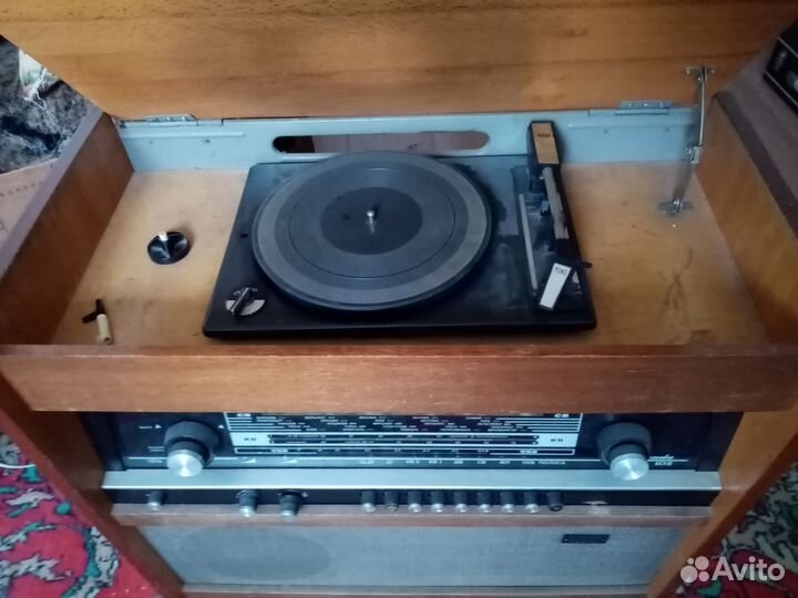 Радиола Ригонда 102