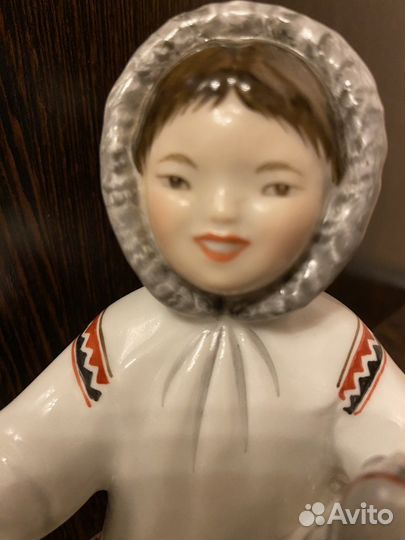 Фарфоровые статуэтки