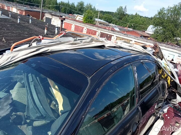 Крыша с люком Nissan Primera p12