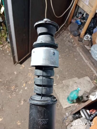 Амортизатор зад Renault Clio Symbol