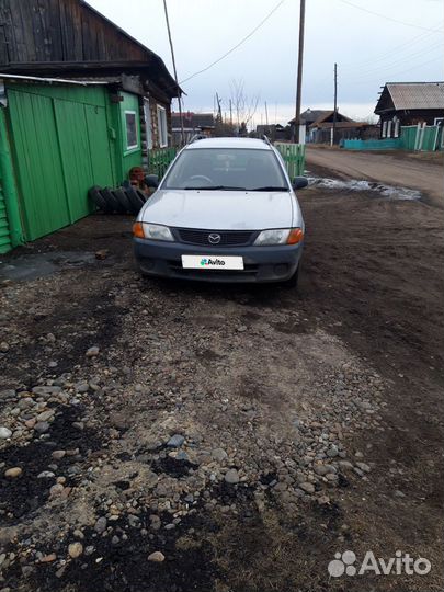 Mazda Familia 1.5 AT, 2001, 255 100 км