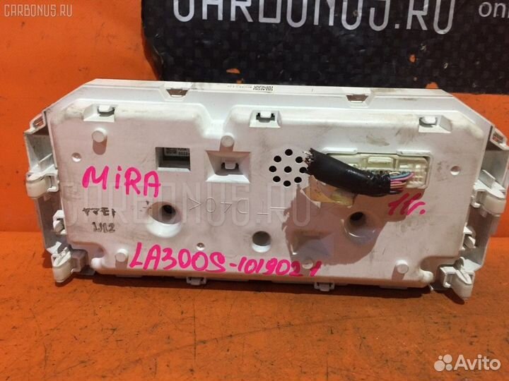 Панель приборов Daihatsu Mira e:s LA300S