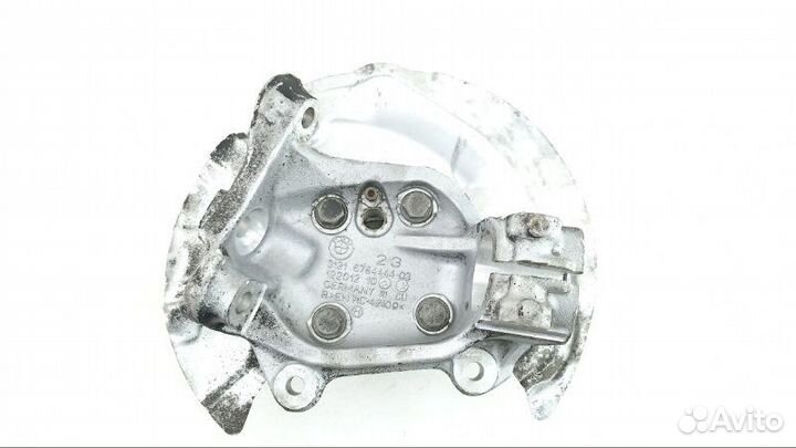 Ступица передняя правая Bmw 1-Series E87 2008