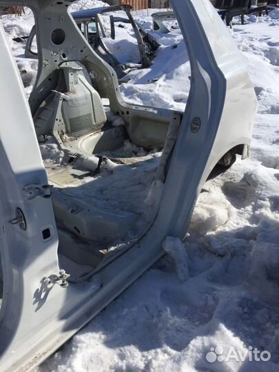 Задняя часть шкода фабия хэтчбек