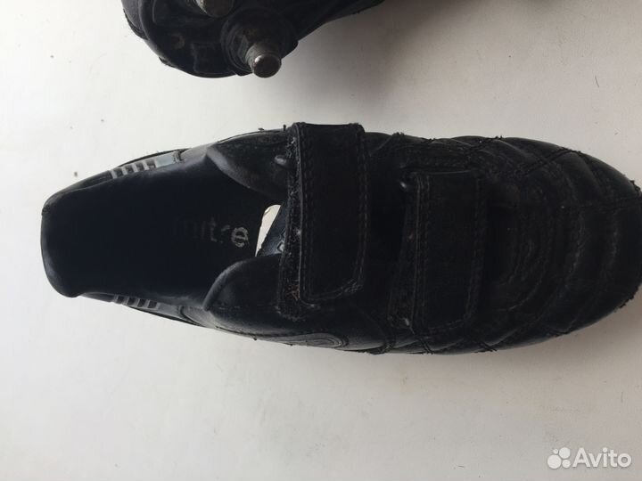 Оригинальные бутсы-шиповки фирмы mitre