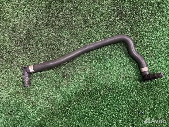 Патрубок охлаждения Mercedes-Benz C-Class W204