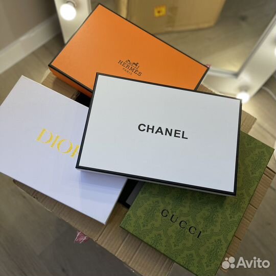 Брендовые коробки/пакеты для платков, шарфов