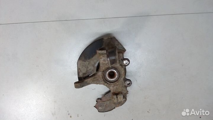 Ступица (кулак, цапфа) Mazda 3 (BK), 2004