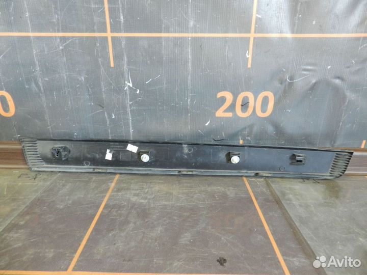 Накладка двери задней правой- Nissan X-Trail T32