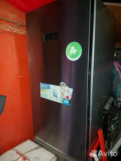 Холодильник Beko cnkl 7355EC0X под ремонт