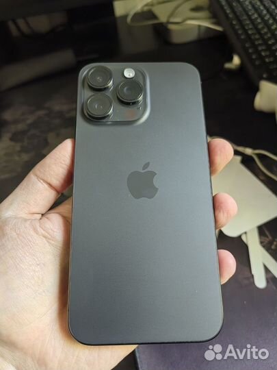 iPhone 15 Pro Max, 256 ГБ