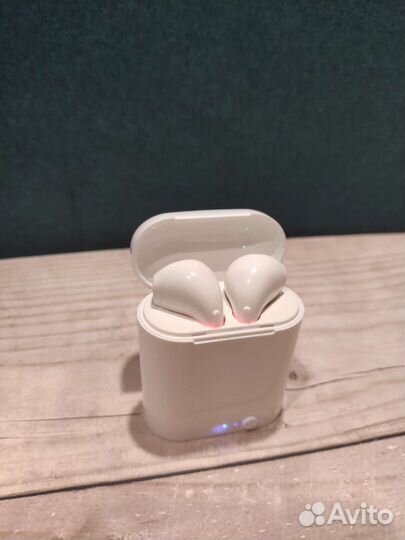 Беспроводные наушники новые i7 mini