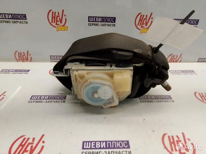 Ремень безопасности передний правый Hummer H3