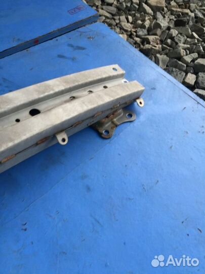 Жесткость переднего бампера