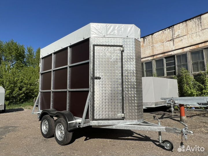 Прицеп легковой Коневозка