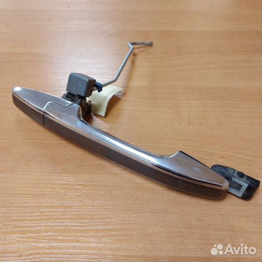 Ручка двери задняя правая Honda Civic 8 4D