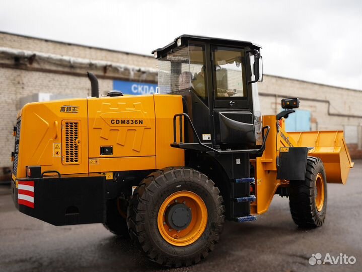 Фронтальный погрузчик Lonking CDM833, 2023