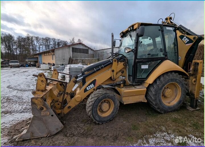 Лобовое стекло на Caterpillar 428e 432e 434e 444e