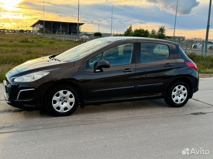 Peugeot 308 1.6 AT, 2011, 210 070 км