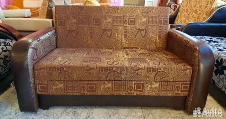 Диван чебурашка