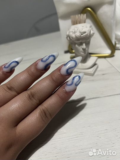 Маникюр на дому