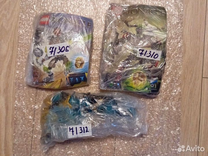 Lego bionicle