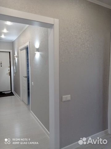 Укладка линолеума, ламината, поклейка обоев