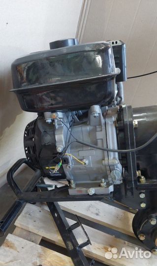 Замят бак и глушитель нет колёс Сельскохозяйственн